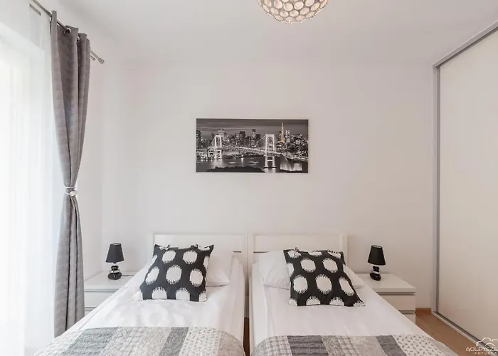 Solna 208 Apartament *